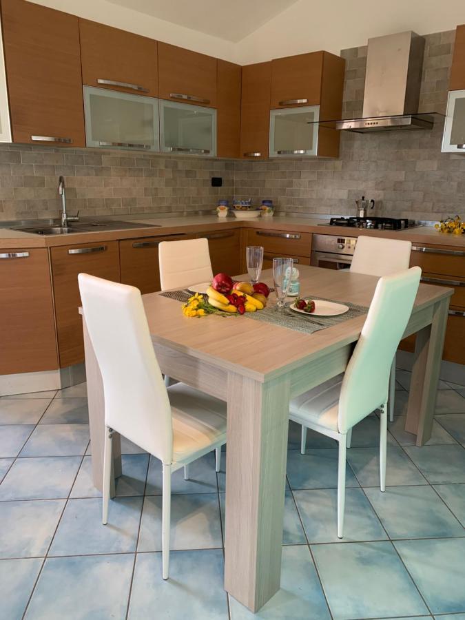Villino Fiori Di Baragge Villa Палау Екстериор снимка
